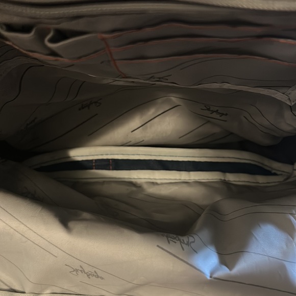 🔥RARE🔥 Skybags Geek 02 Laptop Bag - Picture 3 of 14